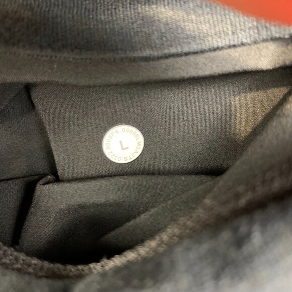 Lululemon Mens Sweatpants Large Black City Sweat Jogger Tapered Stretch M5AJTS - Picture 12 of 12